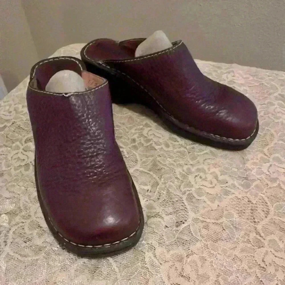 Born Leather Clogs - Picture 3 of 6